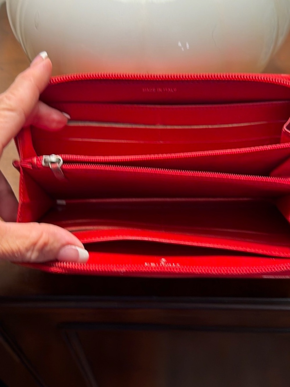 CHANEL Red Camellia Quilted Patent Zip Wallet - Picture 3 of 3